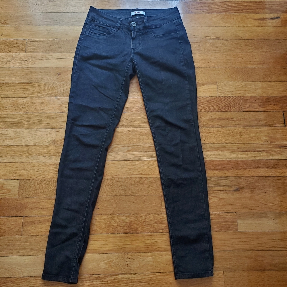 Women's BONGO Black Jeans - Picture 2 of 6